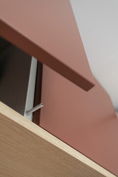 greeploze kast met push to open kastdeuren